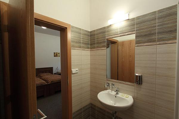 Hotel Satyam Brno Exteriör bild